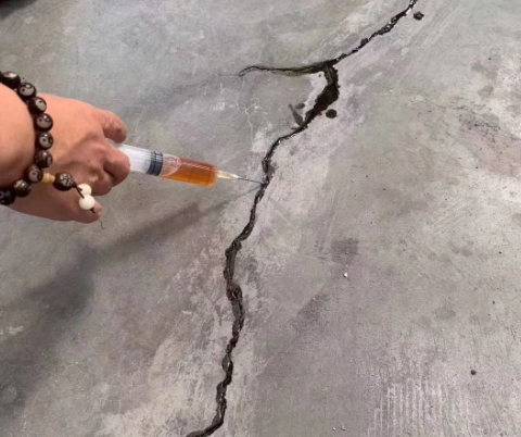 盘县混凝土裂缝修补技术详解​